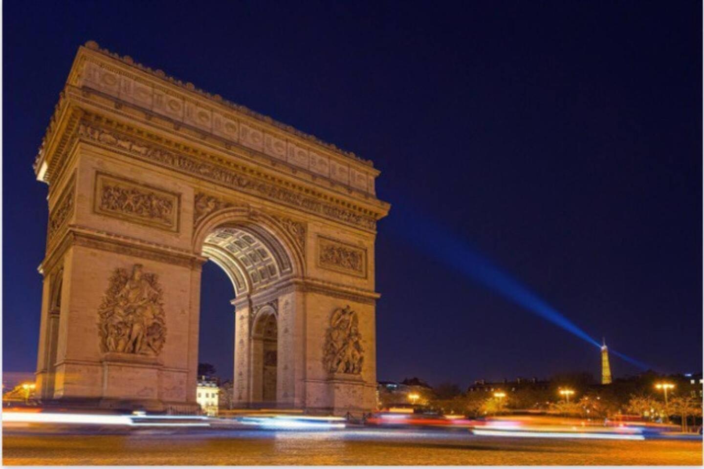 1 Chambre Arena - La Chapelle Parigi Esterno foto